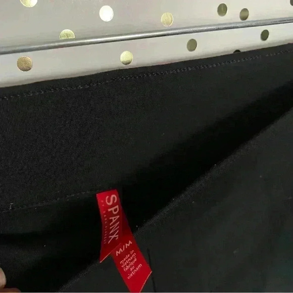 SPANX The Perfect Pant - Picture 4 of 9